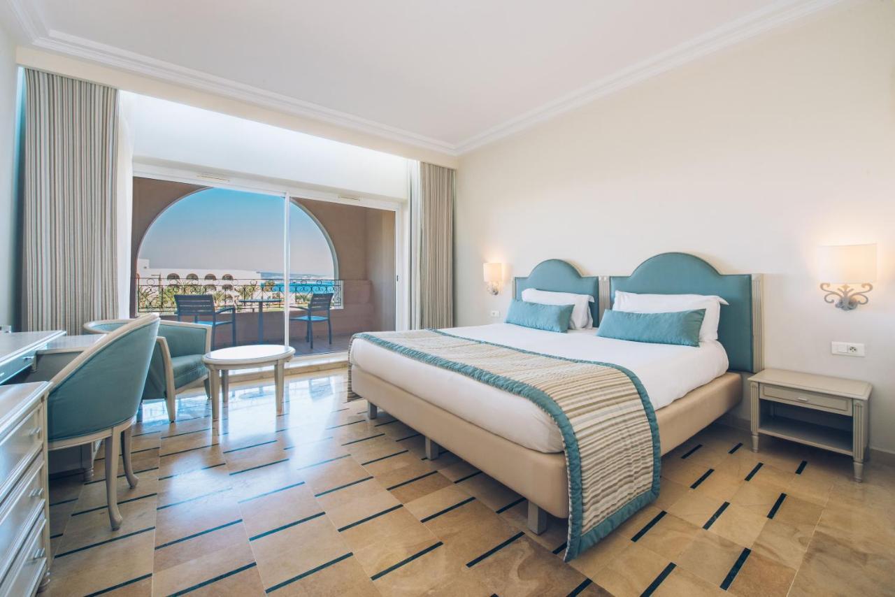 Iberostar Waves Averroes Hammamet Esterno foto