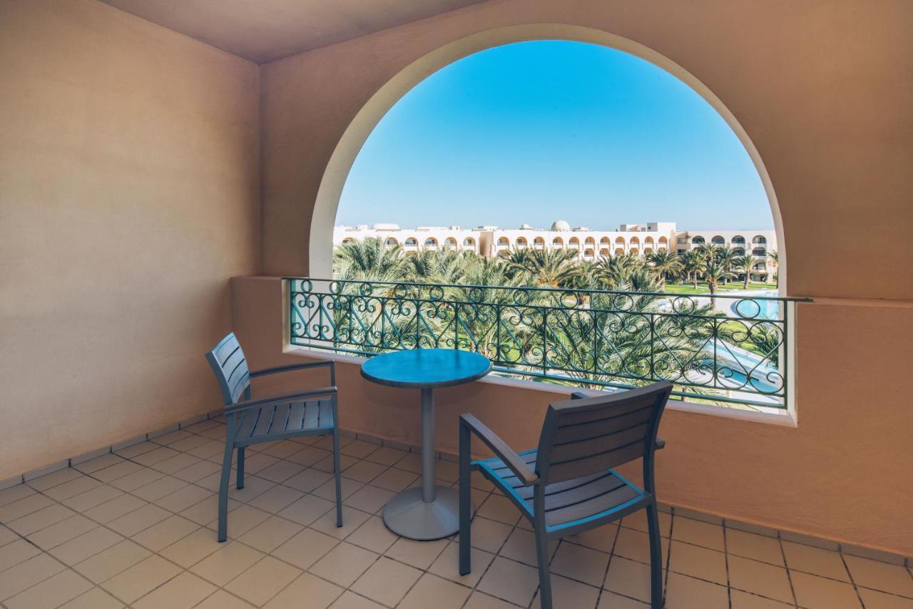 Iberostar Waves Averroes Hammamet Esterno foto