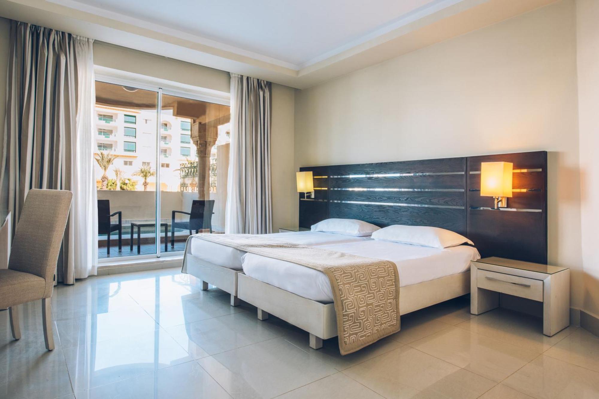 Iberostar Waves Averroes Hammamet Esterno foto